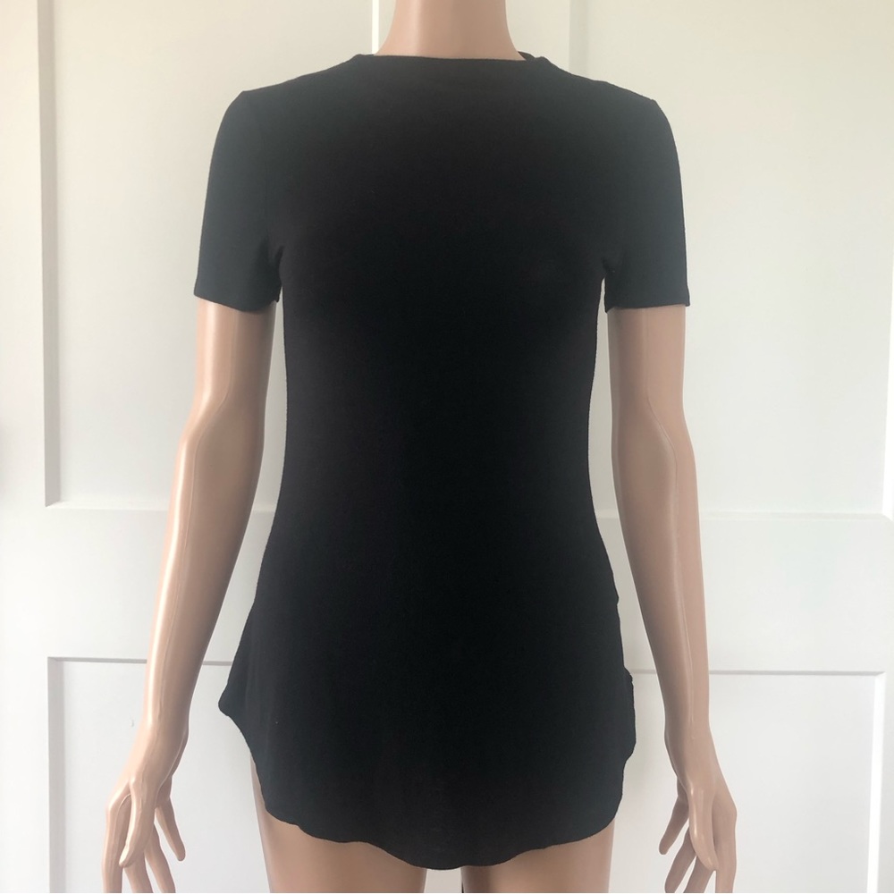 Zenana Outfitters Black High Neck Short Sleeves Top Shirt Small